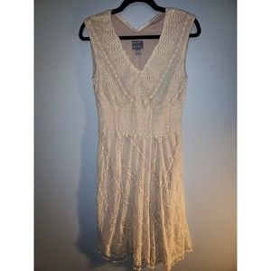 Lace Dress by Rabbit Designs Size: 8 Color is Ivory/Cream